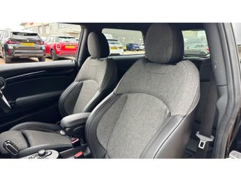 MINI Hatchback 135kW Cooper S Level 2 33kWh 3dr Auto Electric Hatchback
