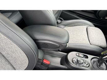 MINI Hatchback 135kW Cooper S Level 2 33kWh 3dr Auto Electric Hatchback