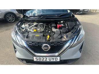 Nissan Qashqai 1.3 DiG-T MH 158 N-Connecta 5dr Xtronic Petrol Hatchback