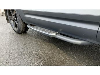 Land Rover Defender 90 Diesel 3.0 D250 Hard Top SE Auto