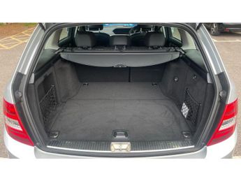 Mercedes-Benz C-Class C180 BlueEFFICIENCY Executive SE 5dr Auto Petrol Estate