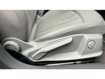 Audi A4 35 TDI Technik 4dr S Tronic Diesel Saloon