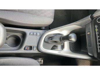 Toyota Yaris 1.5 Hybrid Design 5dr CVT Hybrid Hatchback