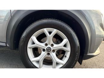 Nissan Juke 1.0 DiG-T 114 N-Connecta 5dr DCT Petrol Hatchback