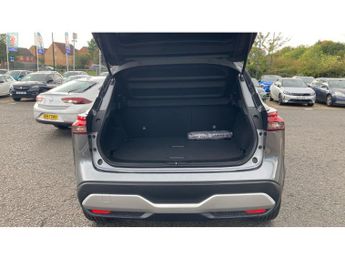 Nissan Qashqai 1.3 DiG-T MH 158 N-Connecta 5dr Xtronic Petrol Hatchback