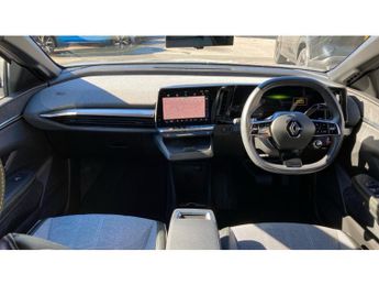 Renault Megane E-Tech EV60 160kW Iconic 60kWh Optimum Charge 5dr Auto Electric Hatchba