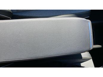 Renault Megane E-Tech EV60 160kW Iconic 60kWh Optimum Charge 5dr Auto Electric Hatchba