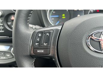 Toyota Yaris 1.5 Hybrid Y20 5dr CVT [Bi-tone] Hybrid Hatchback