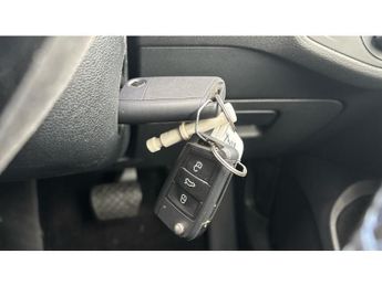 Volkswagen Golf 99kW e-Golf 35kWh 5dr Auto Electric Hatchback