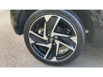 Hyundai i10 1.0 [63] Premium 5dr Auto [Nav] Petrol Hatchback