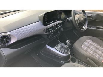 Hyundai i10 1.0 [63] Premium 5dr Auto [Nav] Petrol Hatchback