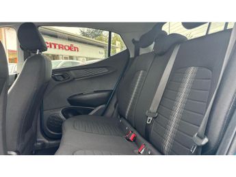 Hyundai i10 1.2 MPi Premium 5dr Auto [Tech Pack] Petrol Hatchback