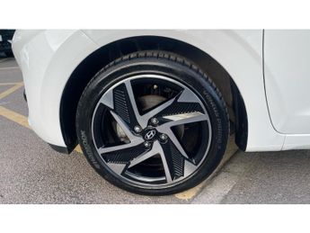 Hyundai i10 1.0 [63] Premium 5dr Auto [Nav] Petrol Hatchback
