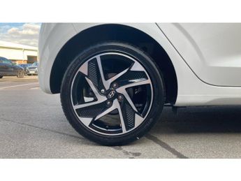 Hyundai i10 1.0 [63] Premium 5dr Auto [Nav] Petrol Hatchback