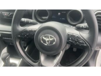 Toyota Yaris 1.5 Hybrid Design 5dr CVT Hybrid Hatchback