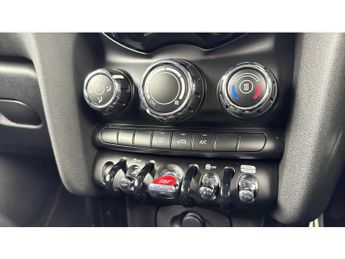 MINI Hatchback 2.0 Cooper S Sport II 3dr Auto Petrol Hatchback