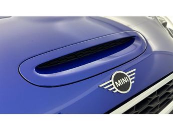 MINI Hatchback 2.0 Cooper S Sport II 3dr Auto Petrol Hatchback