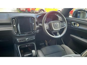 Volvo XC40 2.0 B3P Ultimate Dark 5dr Auto Petrol Estate