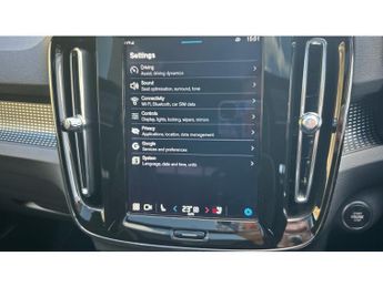 Volvo XC40 2.0 B3P Ultimate Dark 5dr Auto Petrol Estate