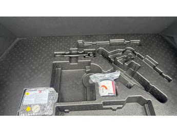 Toyota C-HR 1.8 Hybrid Design 5dr CVT Hybrid Hatchback