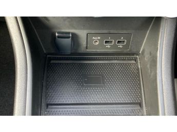 Renault Captur 1.6 E-Tech full hybrid 145 Techno 5dr Auto Hybrid Hatchback