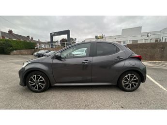 Toyota Yaris 1.5 Hybrid Design 5dr CVT Hybrid Hatchback