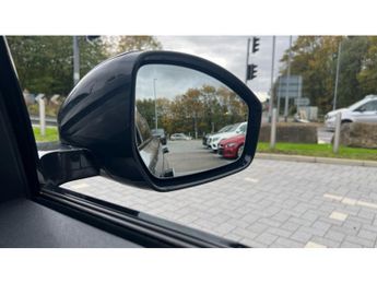 Land Rover Range Rover Velar 2.0 D200 R-Dynamic SE 5dr Auto Diesel Estate