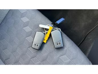Toyota Yaris 1.5 Hybrid Design 5dr CVT Hybrid Hatchback