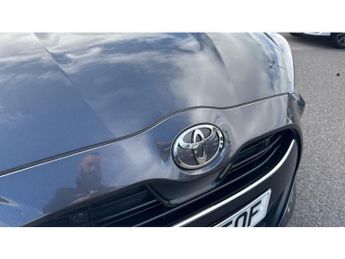 Toyota Yaris 1.5 Hybrid Design 5dr CVT Hybrid Hatchback