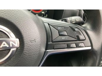 Nissan Juke 1.0 DiG-T N-Connecta 5dr DCT Petrol Hatchback