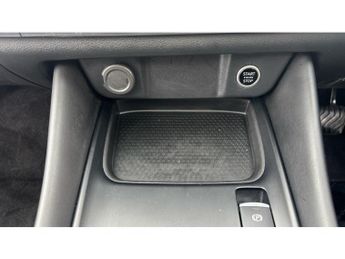 Nissan Qashqai 1.3 DiG-T MH 158 N-Connecta 5dr Xtronic Petrol Hatchback