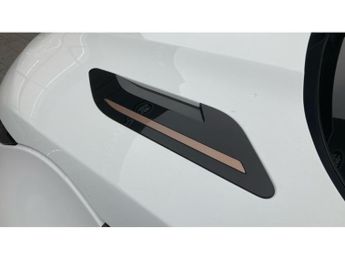 Land Rover Range Rover Evoque 2.0 D180 R-Dynamic SE 5dr Auto Diesel Hatchback