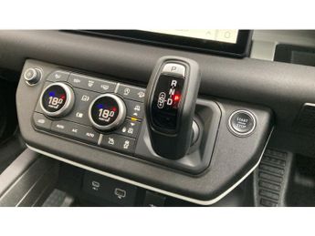 Land Rover Defender 3.0 D250 SE 110 5dr Auto Diesel Estate