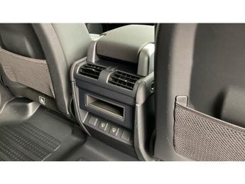 Land Rover Defender 3.0 D250 SE 110 5dr Auto Diesel Estate