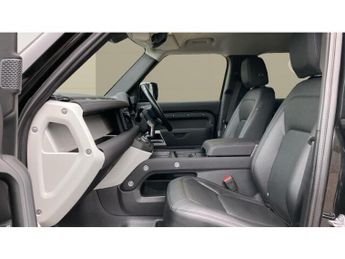 Land Rover Defender 3.0 D250 SE 110 5dr Auto Diesel Estate