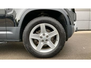 Land Rover Defender 3.0 D250 SE 110 5dr Auto Diesel Estate