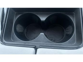 Land Rover Range Rover Velar 2.0 D200 MHEV Dynamic SE 5dr Auto Diesel Estate