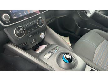 Nissan LEAF 110kW Acenta 39kWh 5dr Auto Electric Hatchback