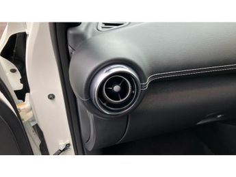 Nissan Juke 1.6 Hybrid N-Connecta 5dr Auto Hybrid Hatchback