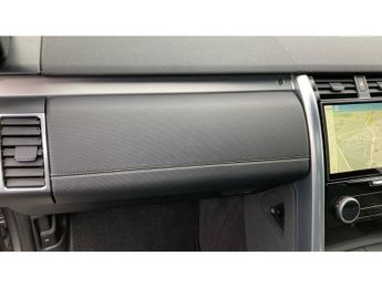 Land Rover Discovery 3.0 D300 R-Dynamic HSE 5dr Auto Diesel Station Wagon