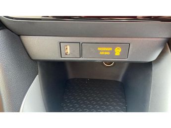 Toyota Yaris 1.5 Hybrid Design 5dr CVT Hybrid Hatchback