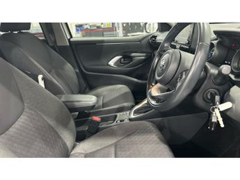Toyota Yaris 1.5 Hybrid Design 5dr CVT Hybrid Hatchback