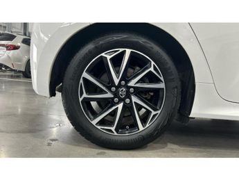 Toyota Yaris 1.5 Hybrid Design 5dr CVT Hybrid Hatchback