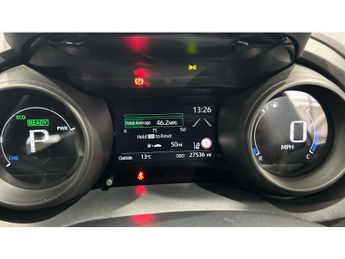 Toyota Yaris 1.5 Hybrid Design 5dr CVT Hybrid Hatchback