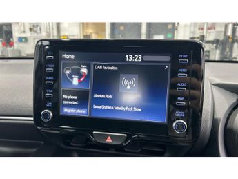 Toyota Yaris 1.5 Hybrid Design 5dr CVT Hybrid Hatchback