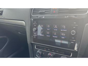 Volkswagen Golf 1.5 TSI EVO SE [Nav] 5dr DSG Petrol Hatchback