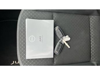 Nissan Juke 1.0 DiG-T N-Connecta 5dr DCT Petrol Hatchback