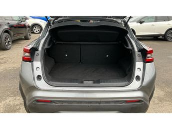 Nissan Juke 1.0 DiG-T N-Connecta 5dr DCT Petrol Hatchback