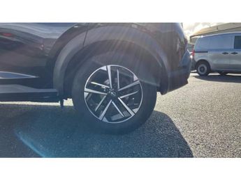 Nissan Juke 1.0 DiG-T N-Connecta 5dr DCT Petrol Hatchback