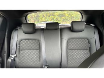 Nissan Juke 1.0 DiG-T N-Connecta 5dr DCT Petrol Hatchback